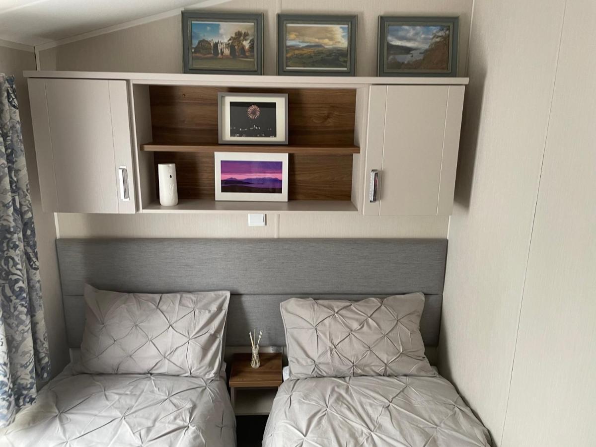 Beautiful 2 Bedroom Lodge With Stunning Views Blair Atholl Exteriér fotografie