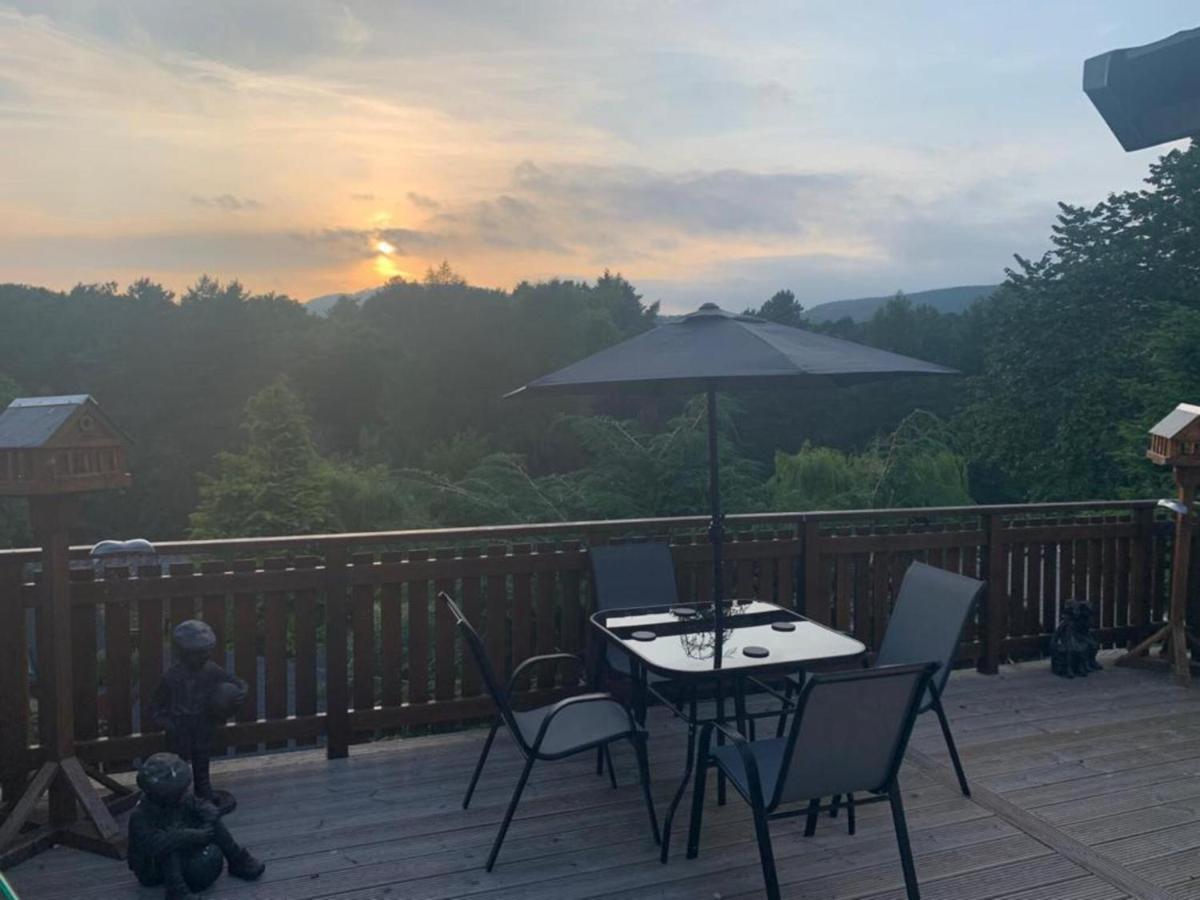 Beautiful 2 Bedroom Lodge With Stunning Views Blair Atholl Exteriér fotografie